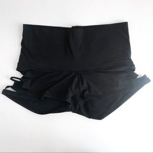 Teeki Hot Shorts